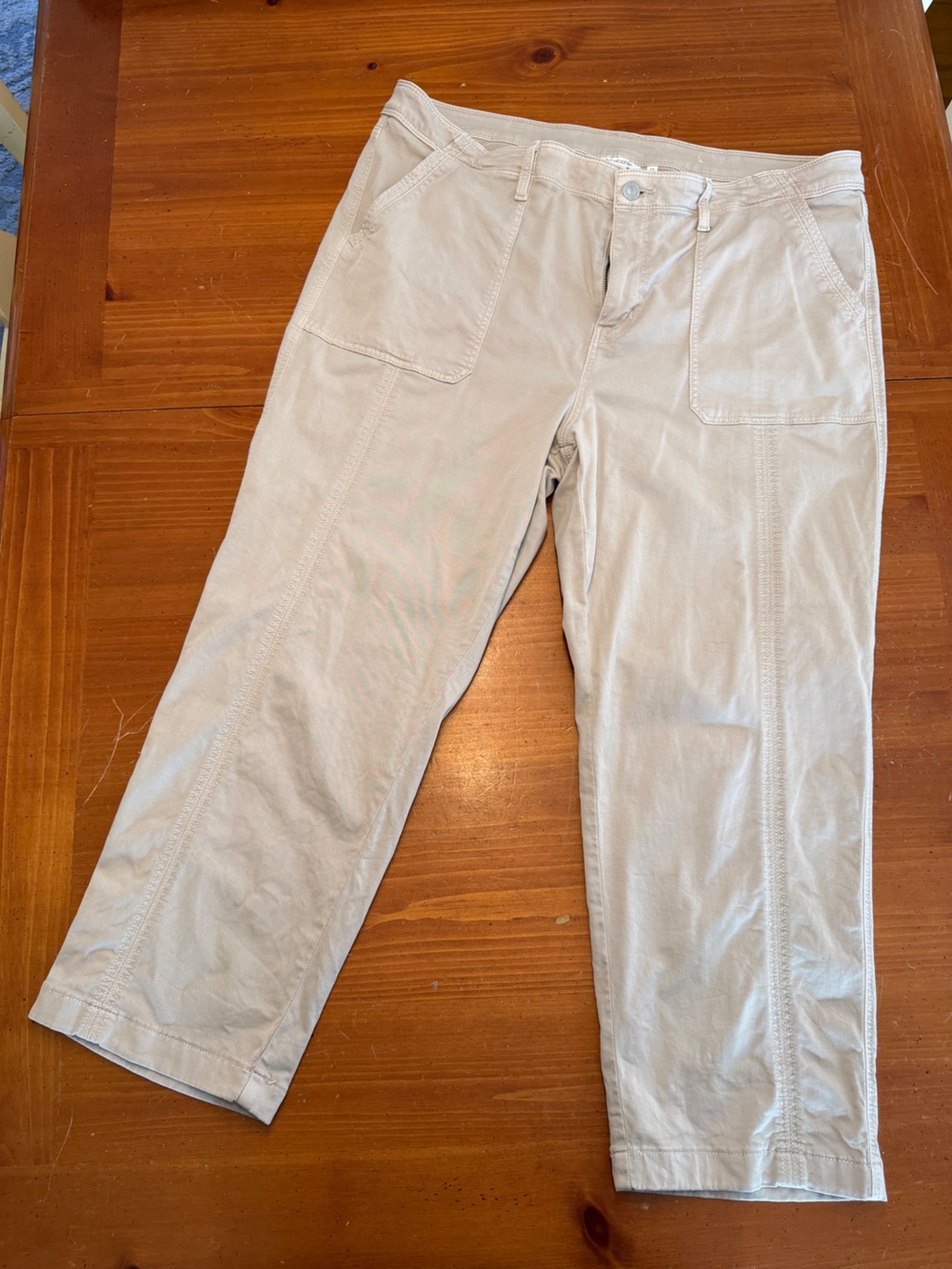 Chico's Light Beige Wide-Leg Utility Pants